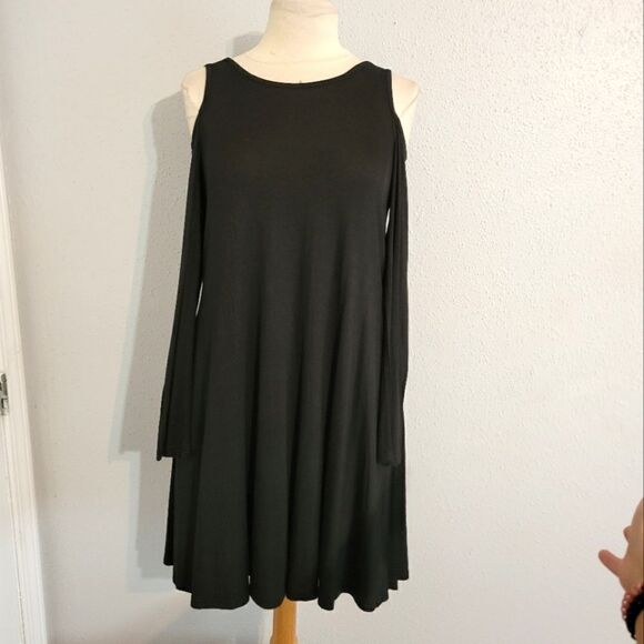 Qixing black simple dress - Picture 4 of 9
